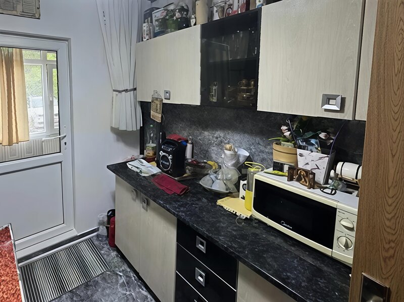 Campulung Muscel, cartier Grui, apartament la munte 45000euro